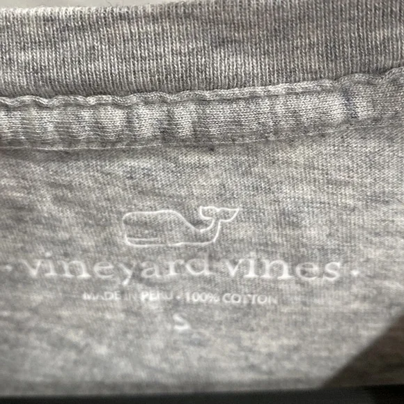 Vineyard Vines long sleeve T-shirt - Picture 3 of 3